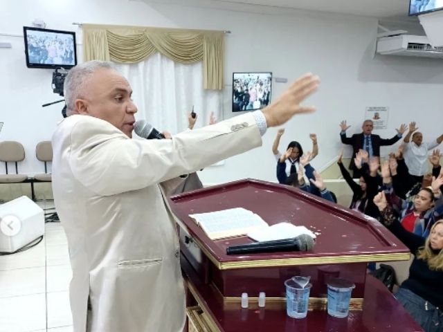 Pastor revela que doença sem cura vai atingir o Brasil por causa do Carnaval